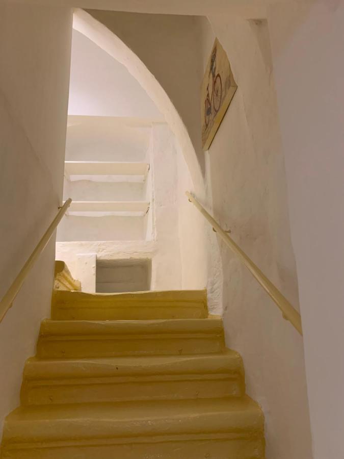 Studio Apartment in La Valletta Esterno foto